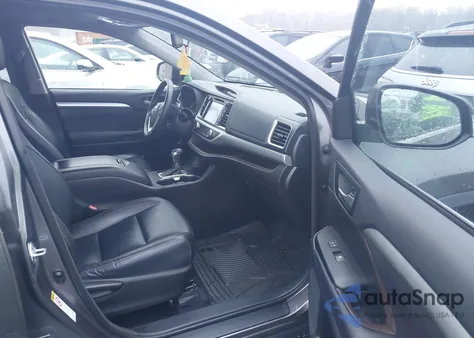 2016 Toyota Highlander Xle V6 из США, поврежденный, VIN 5TDKKRFHXGS504745